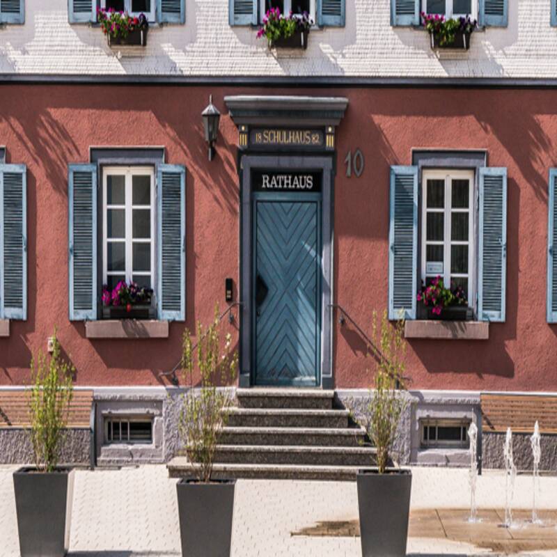 Rathaus Aixheim in der Aixheimer Ortsmitte